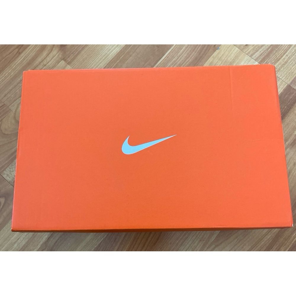 Nike empty shoe‎ box